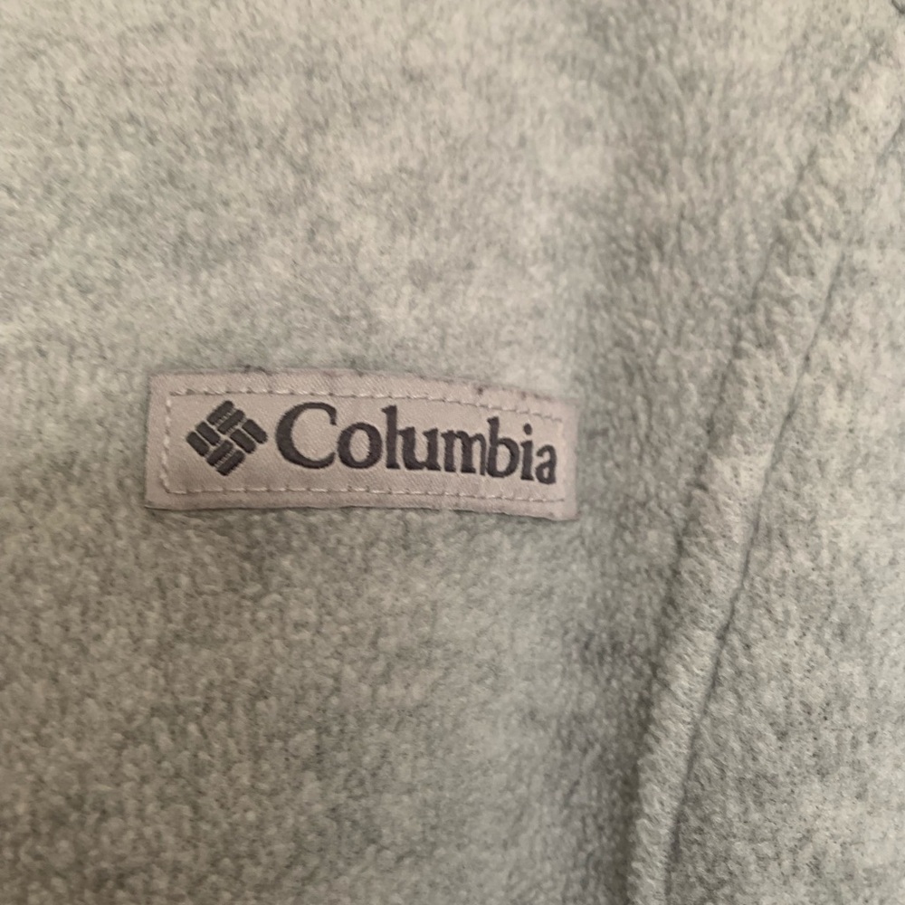 Columbia Women's Heather Gray Utility Jacket. Warm,cozy, comfortable. - Picture 2 of 6